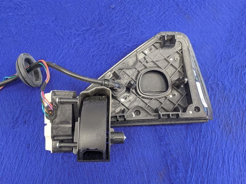 2017-2019 TESLA 3 CHARGE PORT DOOR LID/COVER REAR TAIL REFLECTOR - The Parts Farm