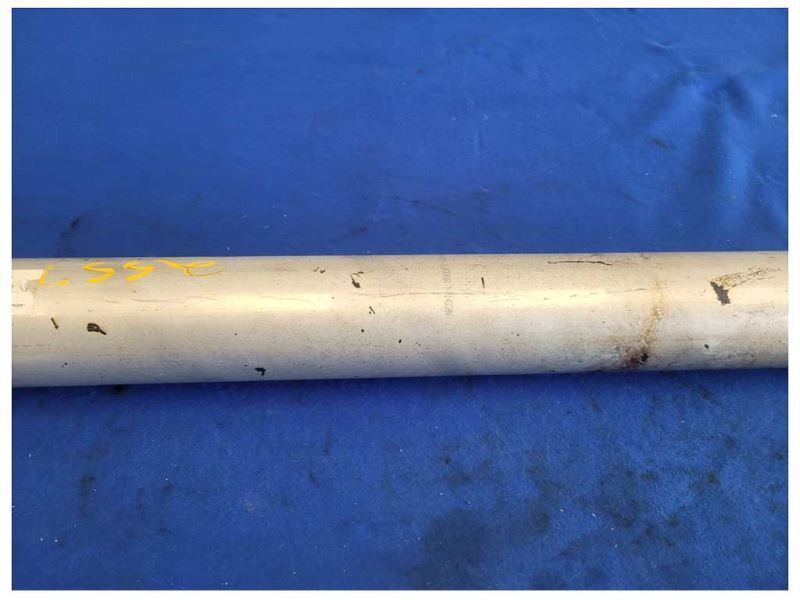 2022 Ford F250 Pickup Truck Driveshaft Automatic Transmission A/T *Dent* 2557 - The Parts Farm