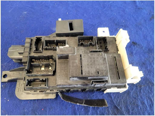 2014 Ford Mustang GT BCM Body Control Module BR3T15604DB A/T 2806
