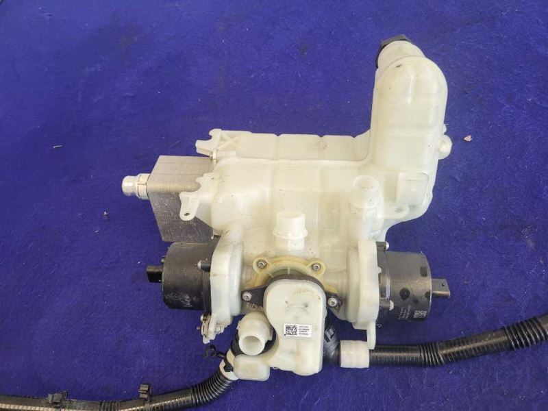 2017 2018 2019 2020 Tesla Model 3 Standard Coolant Reservoir Fluid Overflow - The Parts Farm