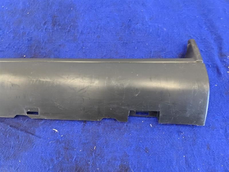 2005-2009 Ford Mustang GT Passenger Right RH Rocker Panel Moulding NEW TAKE OFF - The Parts Farm