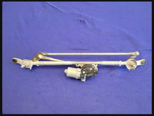2016-2020 Chevrolet Camaro SS 6.2L Windshield Wiper Linkage Motor