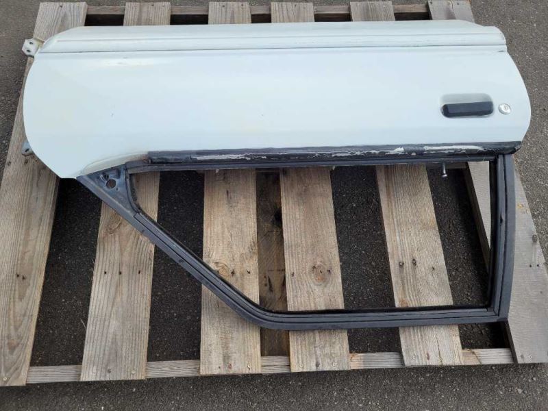 1987-1993 Ford Mustang GT LX 5.0L Passenger Right Door Shell Handle Paint YO - The Parts Farm