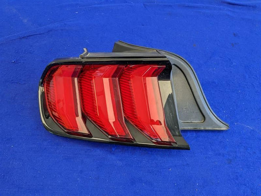 2018-2023 Ford Mustang GT S550 Driver Left LH Tail Light Lamp Brake Lens OEM - The Parts Farm