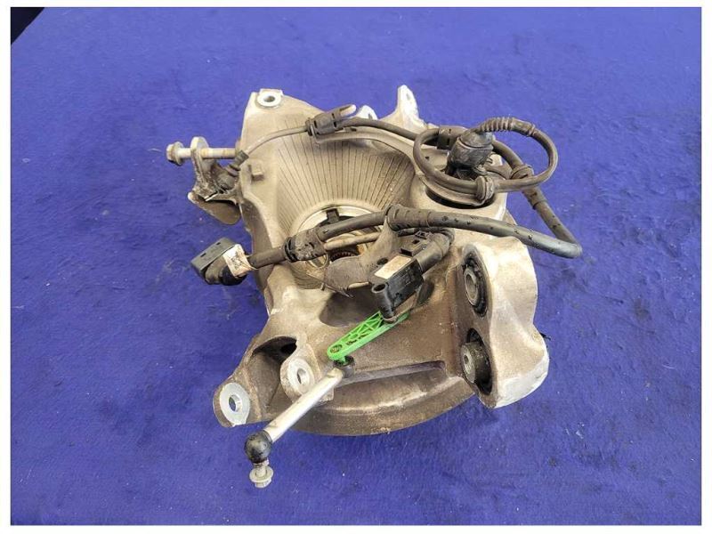 2017 Porsche 911 Turbo Front Passenger Right Spindle Knuckle Hub 2421 - The Parts Farm