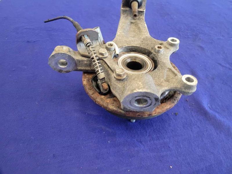 1997-2004 Chevrolet Corvette Z06 FRC C5 Driver Rear Knuckle Spindle Hub 2082 - The Parts Farm