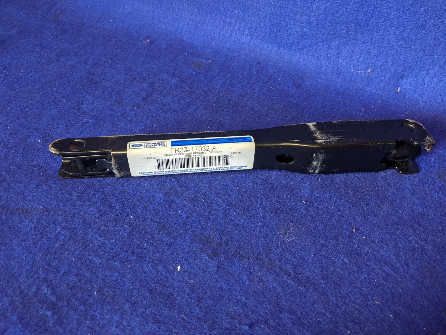 2018-2023 Ford Mustang GT S550 Coupe Convertible Jack Scissor Lug Wrench Kit - The Parts Farm