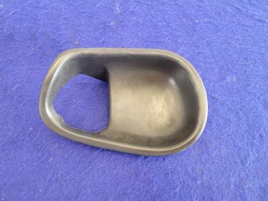 1999-2004 Ford Mustang Cobra SVT DOHC 4.6L Driver Door Handle Cup Front