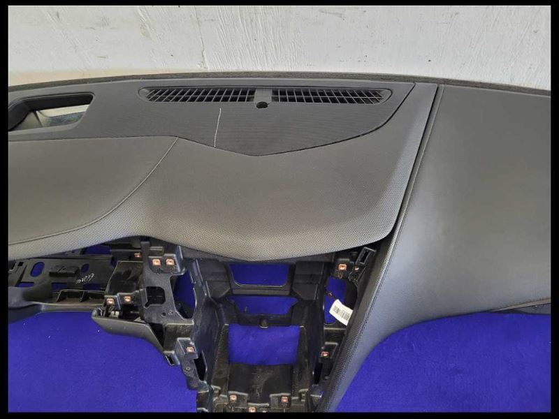 2016-2018 Cadillac CTS V 6.2 LT4 Sedan Dashboard Panel Vent Trim Front Molding - The Parts Farm