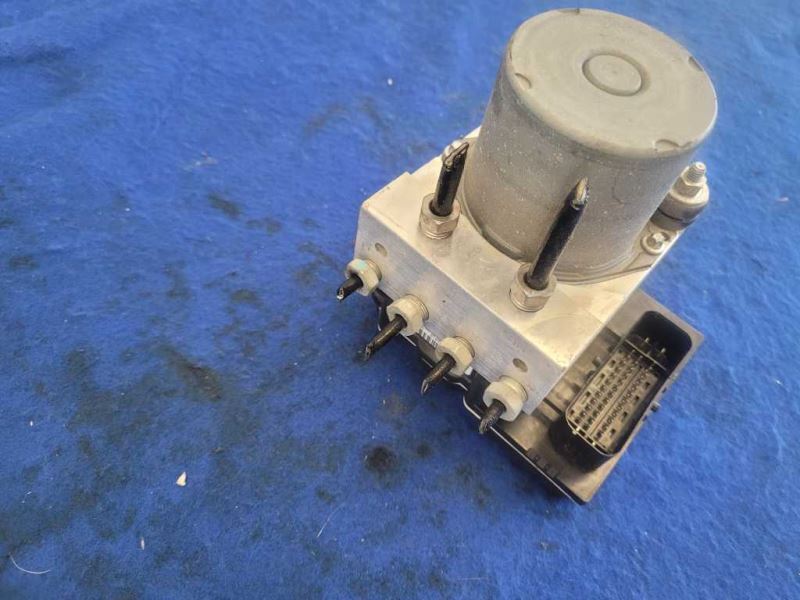 2010-2015 Chevrolet Camaro SS ABS Module Anti-Lock Brake System 2480 - The Parts Farm