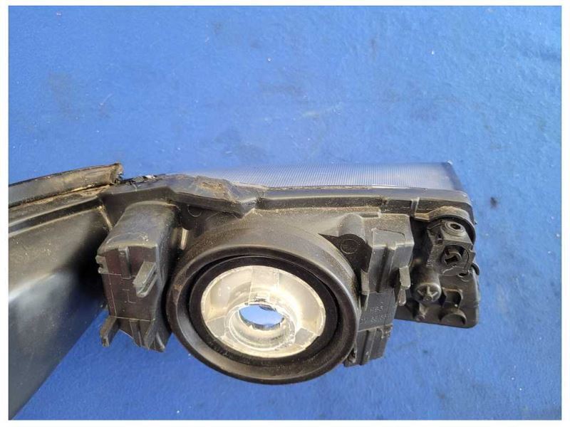 1999-2004 Ford Mustang Cobra SVT DOHC 4.6L Driver Front Headlight Lamp 2573 - The Parts Farm