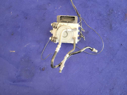 2017 Porsche 911 Turbo 991 ABS Module Anti-Lock Brakes Pump 2421