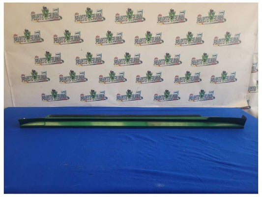 1999-2004 Ford Mustang Cobra SVT DOHC Driver Lower Rocker Molding Paint SW 2570 - The Parts Farm