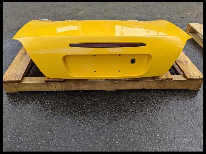 2005 Dodge Viper SRT-10 8.3L Convertible Trunk Hatch Tailgate Convertible Yellow - The Parts Farm