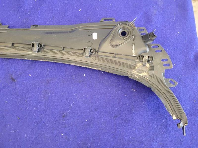 2017-2020 BMW M4 F82 F83 Cowl Vent Panel Trim Windshield Cover Wiper - The Parts Farm