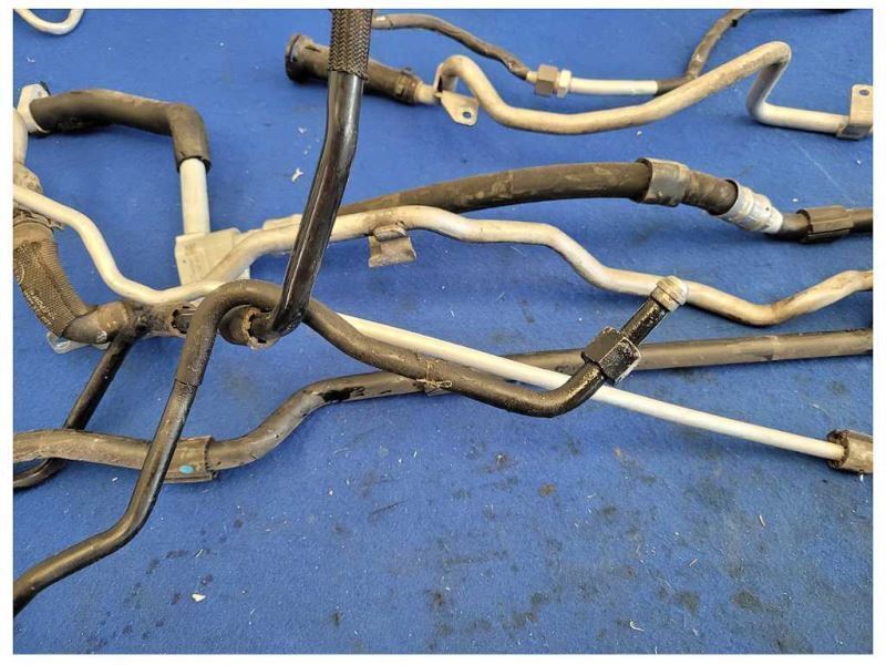 2014 Audi R8 V10 Coupe Assorted Hoses Pipes AC Cooling Lines *Parts* 2136 - The Parts Farm