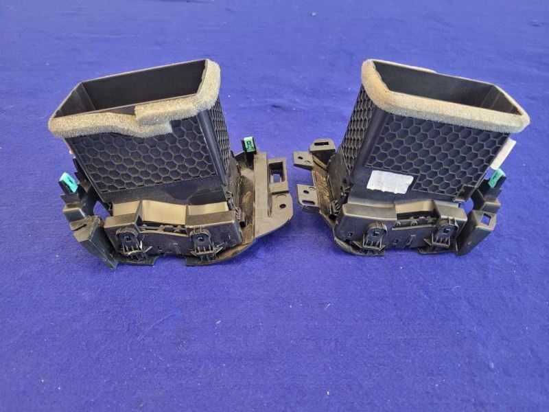 2022 Ford F150 Pickup Truck Dashboard Vents Air Trim 2290 - The Parts Farm