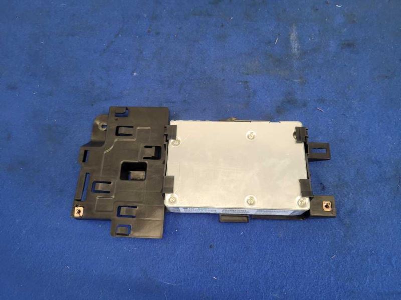 2012-2015 Chevrolet Camaro SS GPS Navigation Control Unit Module 2462 - The Parts Farm