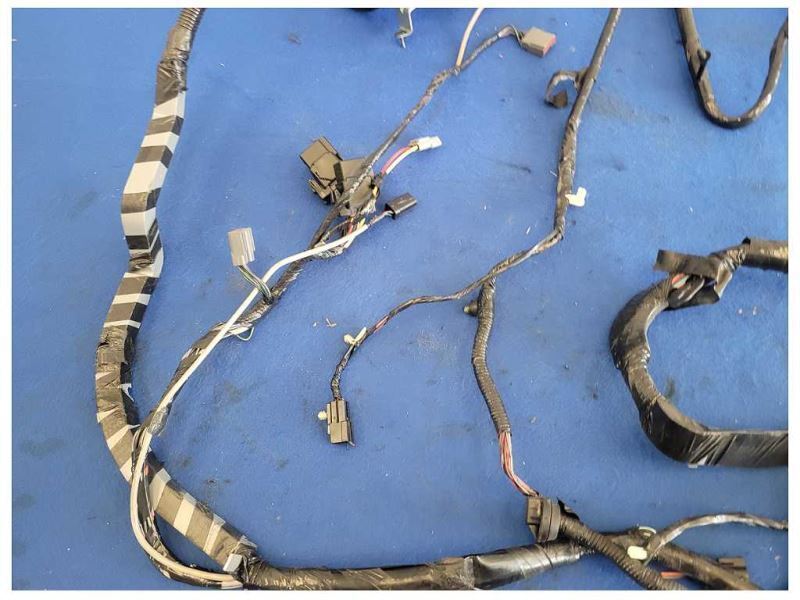 1999 Ford Mustang GT 4.6L Convertible Body Harness Wire Plug 2561 - The Parts Farm