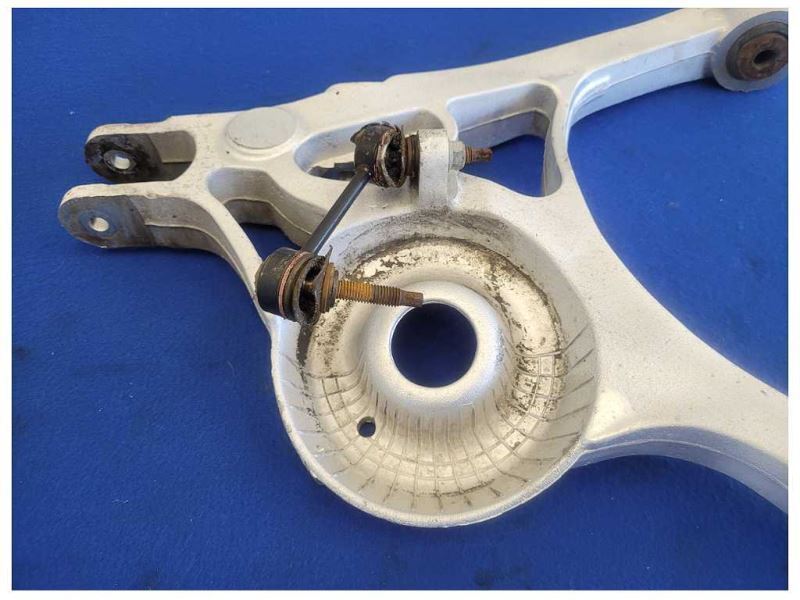 1999-2004 Ford Mustang Cobra SVT DOHC Passenger Rear Lower Control Arm IRS 1897 - The Parts Farm