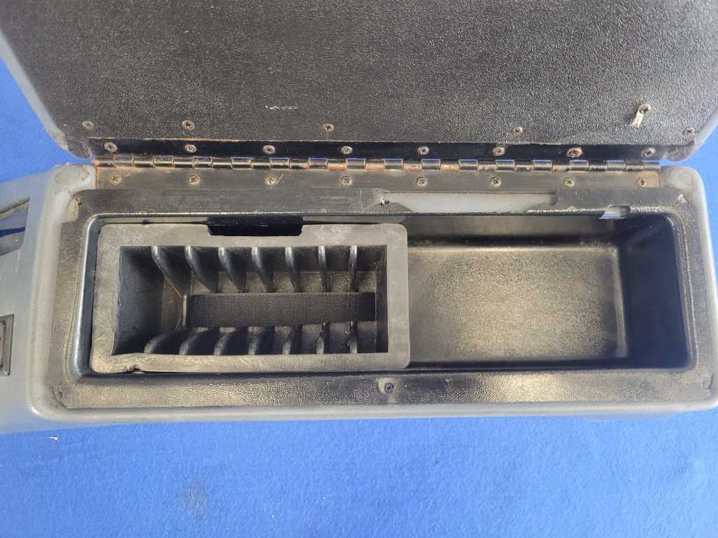 1990 Ford Mustang GT Mclaren Convertible Armrest Center Console Blue 2603 - The Parts Farm