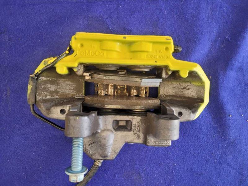 2015-2020 Ford Mustang Shelby GT350 5.2 Passenger Brembo Rear Caliper Brake 2217 - The Parts Farm