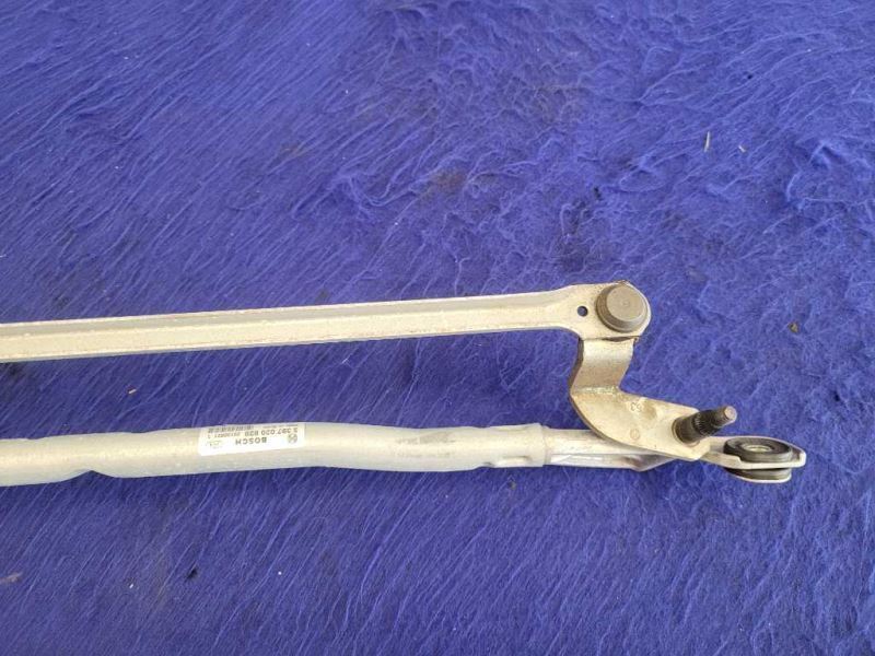 2014 Audi R8 V10 Plus Coupe Driver Left Windshield Wiper Motor Coupe 2136 - The Parts Farm