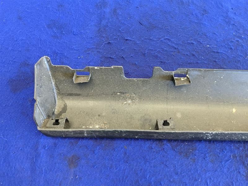 2005-2009 Ford Mustang GT Passenger Right RH Rocker Panel Moulding NEW TAKE OFF - The Parts Farm