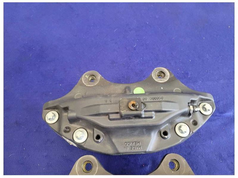 2016-2023 Chevrolet Camaro SS OEM NTO Brembo Front Brake Calipers Bare C62 - The Parts Farm