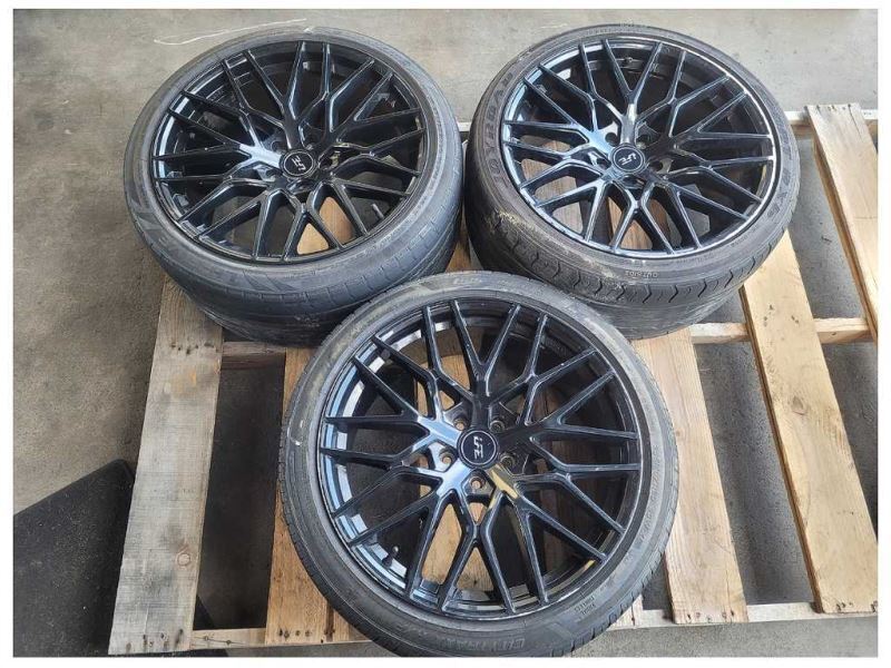 2010-2014 Ford Mustang GT Three 3 Luxxx LFF Wheels 20x9 20x10.5 Black Rash 2322 - The Parts Farm