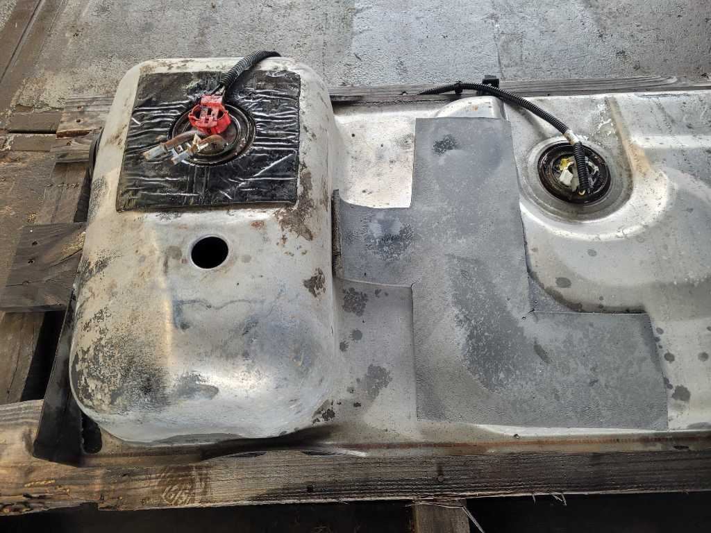 1987-1993 Ford Mustang GT LX 5.0L Fuel Tank Gas Bladder Pump 15.4 Gallons 2603 - The Parts Farm