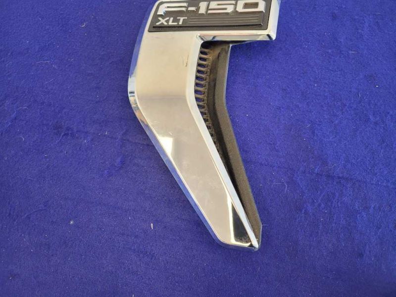 2022 Ford F150 Pickup Truck Front Driver Left Fender Emblem 2290 - The Parts Farm