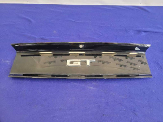 2015-2017 Ford Mustang GT S550 Finish Panel Deck Lid Camera Emblem Black 2271