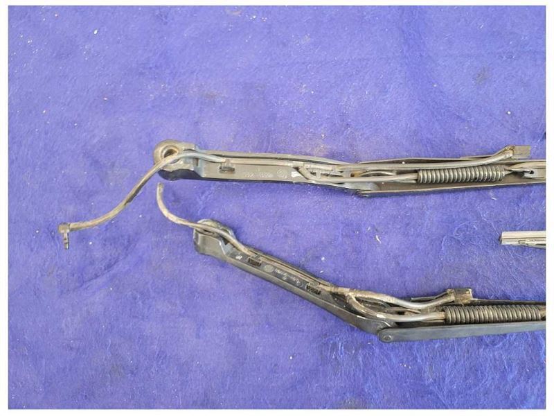 2001-2004 Chevrolet Corvette Z06 FRC C5 Front Windshield Wipers Blades Arms 2082 - The Parts Farm