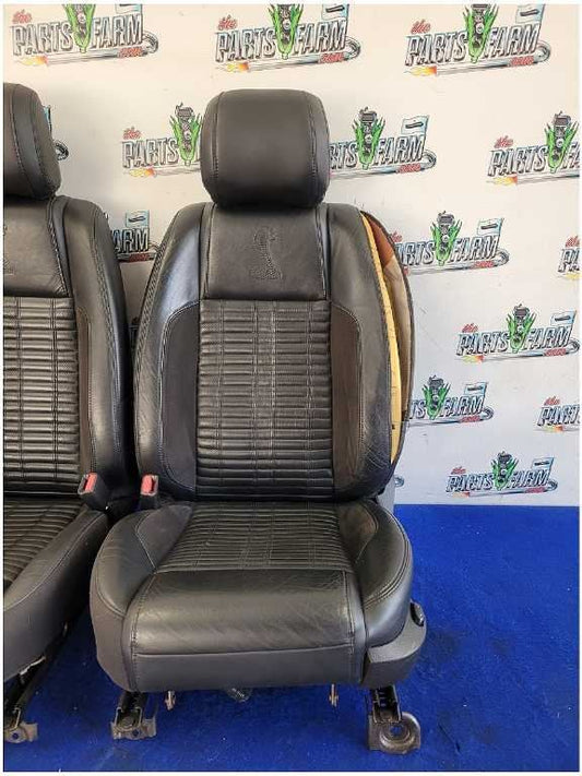 2010-2012 Ford Mustang GT500 Set Coupe Seats Leather Bucket *Read 2812