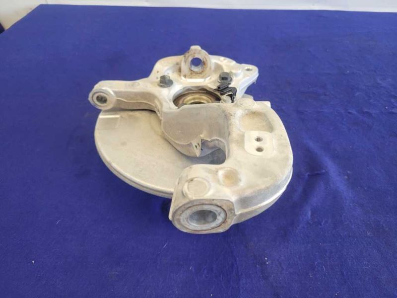 2019-2021 Chevrolet Silverado RST 6.2L 4x4 Driver Front Spindle Knuckle Hub 2099 - The Parts Farm