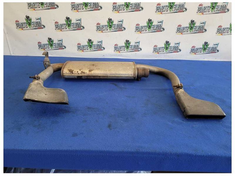 1993 Chevrolet Camaro Z28 Coupe Exhaust Muffler Tips Rear *Bent* 2546 - The Parts Farm