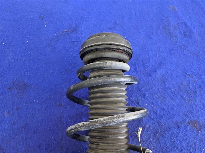 2010-2015 Chevrolet Camaro SS Front Driver Left LH Strut Spring Suspension - The Parts Farm