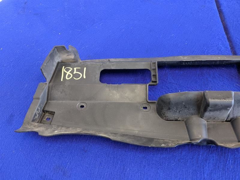 2015 2016 2017 Ford Mustang GT Ecoboost Radiator Upper Radiator Sight Shield OEM - The Parts Farm