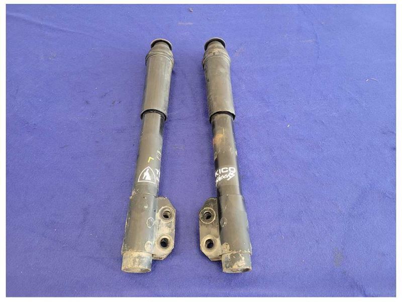 1999-2004 Ford Mustang Mach 1 Cobra GT Coupe Pair Tokico Struts 2364 - The Parts Farm