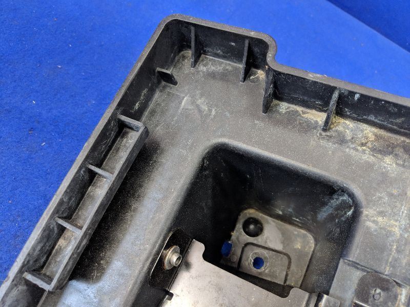 2011-2014 Ford Mustang GT 5.0L Battery Trap Strap Screw Bolt Plastic Hot Down - The Parts Farm