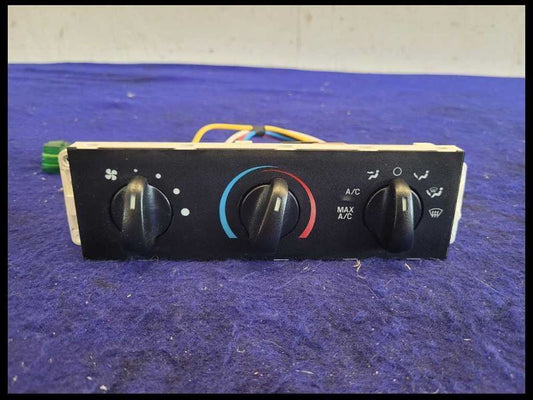 2003-2004 Ford Mustang Cobra SVT DOHC 4.6L HVAC Temperature Temp Control AC Cool