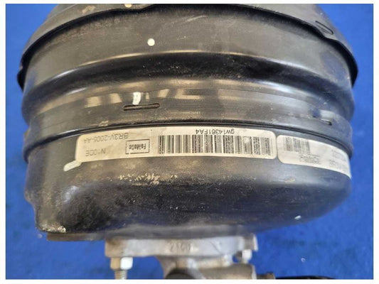 2011-2012 Ford Mustang Shelby GT500 Power Brake Booster Master Cylinder 2555