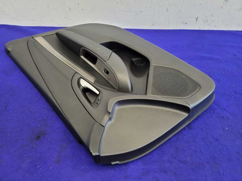 2014-2017 Chevrolet Caprice 6.0L Sedan Passenger Right Front Door Panel Base - The Parts Farm