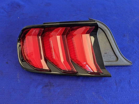 2018-2023 Ford Mustang GT S550 Driver Left LH Tail Light Lamp Brake Lens OEM - The Parts Farm