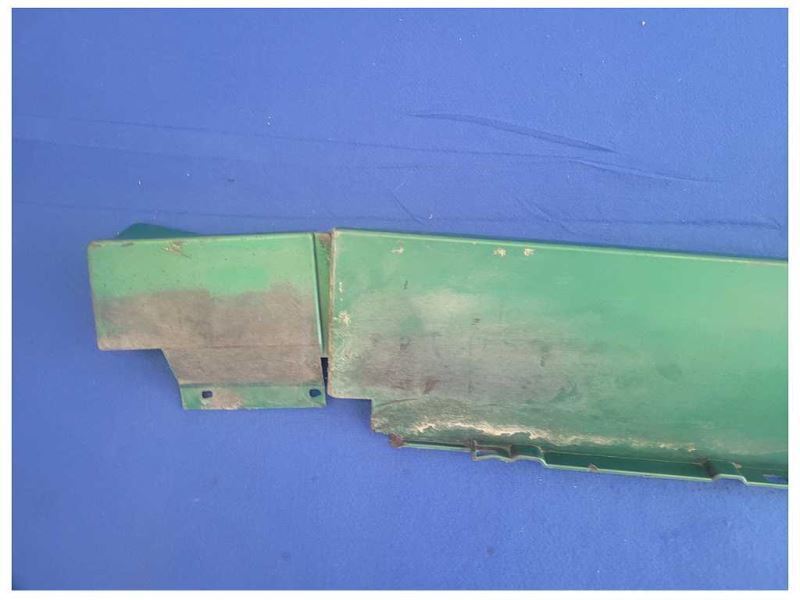 1999-2004 Ford Mustang Cobra SVT DOHC Driver Lower Rocker Molding Paint SW 2570 - The Parts Farm