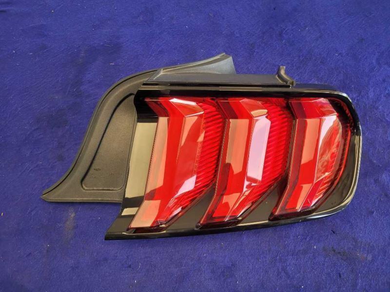 2018-2023 Ford Mustang GT S550 Passenger Rear Tail Light Brake Lamp 2353 - The Parts Farm