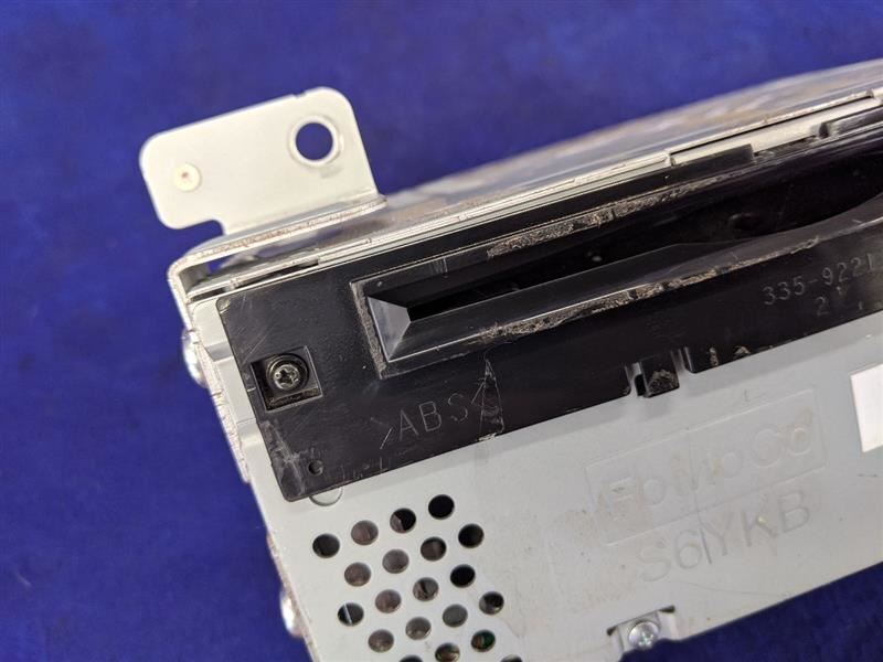 2016-2017 Ford Mustang GT S550 Audio Radio Receiver Single Disc GR3T-19C107-BA - The Parts Farm
