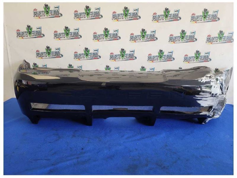 1999-2004 Ford Mustang GT Saleen Rear Bumper Cover Center Exhaust *Damage* 2556 - The Parts Farm