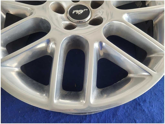 20052014 Ford Mustang GT Wheel 18x8 Polished Split Spoke *Scuffs 2883